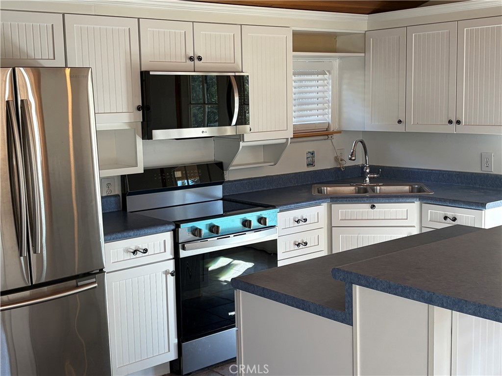 6302 Spruce Property Photo 11