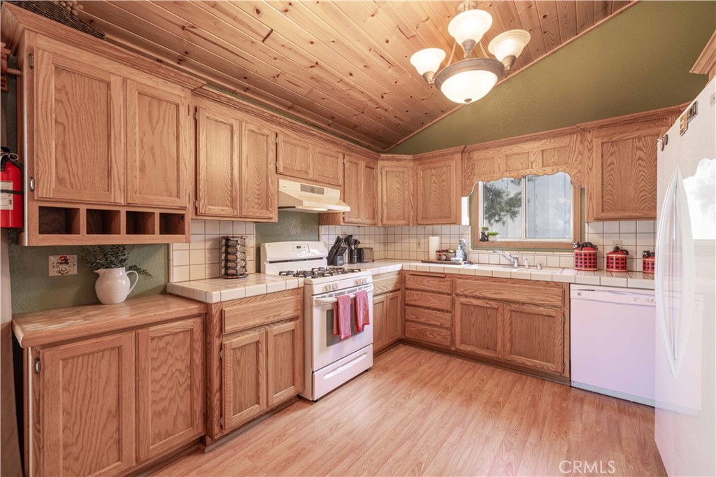 260 Turlock Drive Property Photo 6