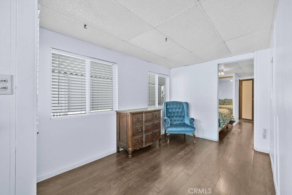 842 Acorn Property Photo 6
