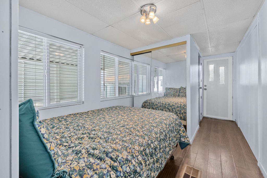 842 Acorn Property Photo 15