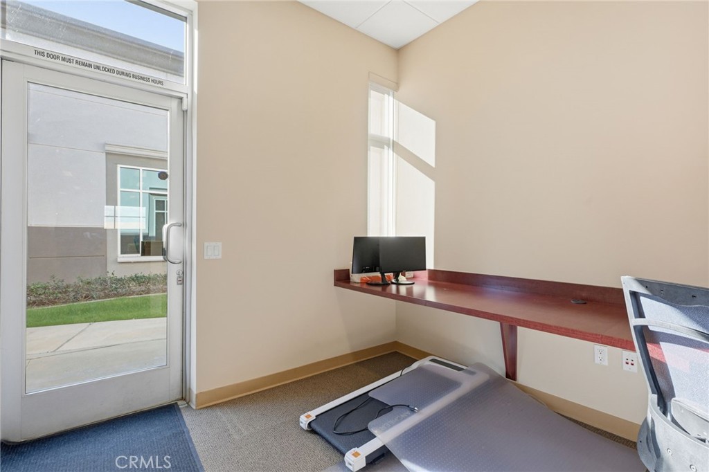 5839 Pine Ave 104 Property Photo 15