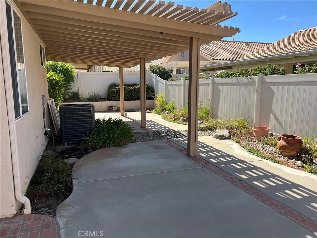 1961 Riviera Property Photo 31