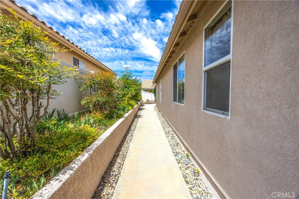 1961 Riviera Property Photo 47