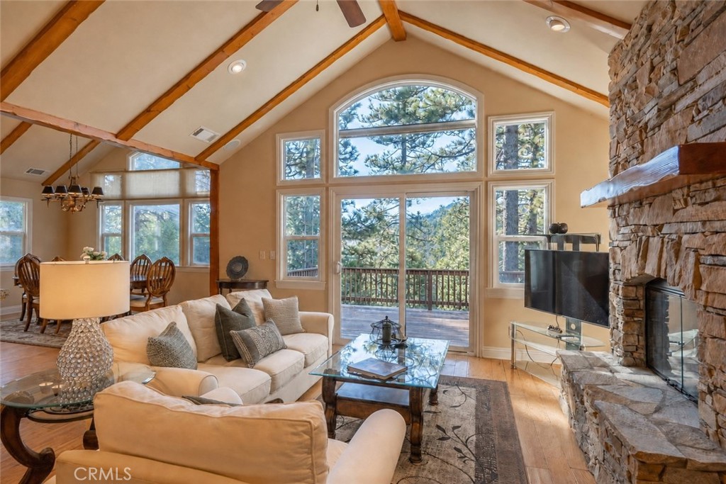 173 Grizzly Road Property Photo 1