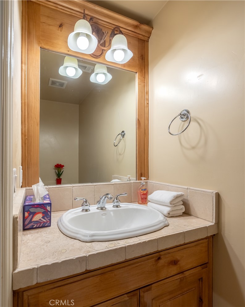 173 Grizzly Road Property Photo 11