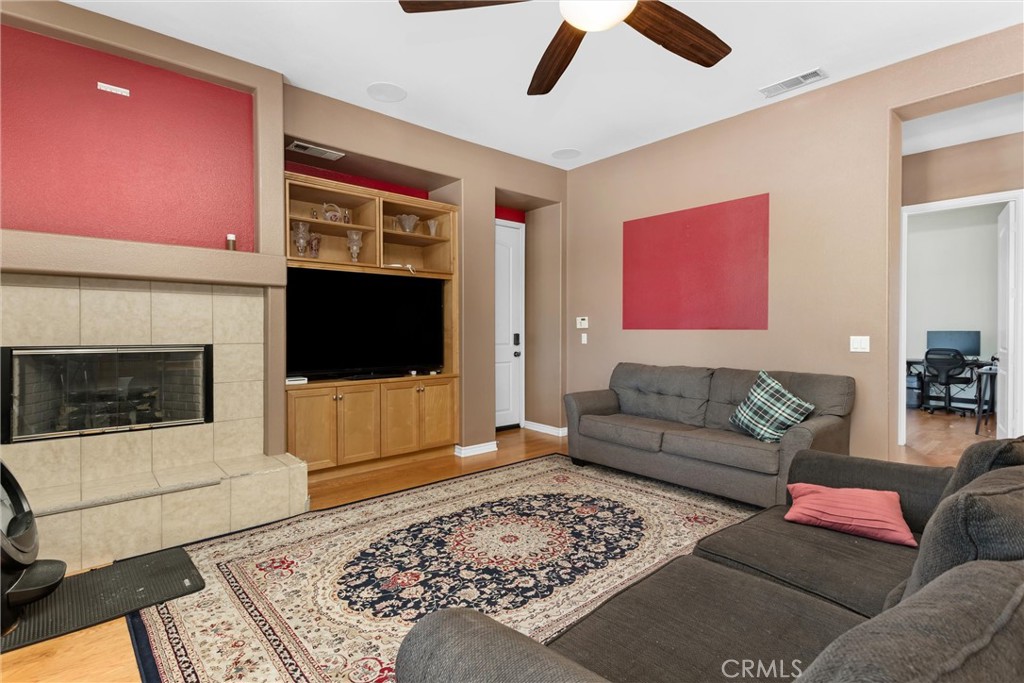 12690 Mar Vista Property Photo 8