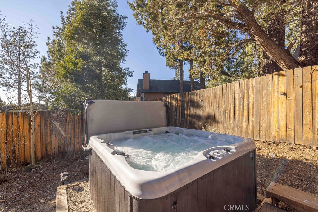 42788 Monterey Property Photo 24