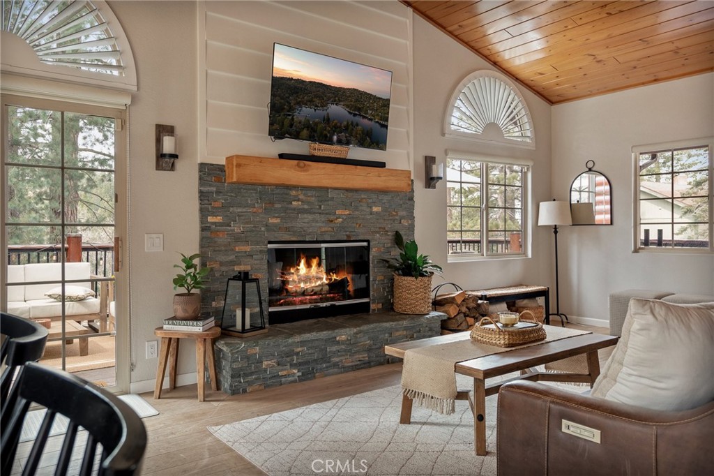 32425 Snowshoe Property Photo 11