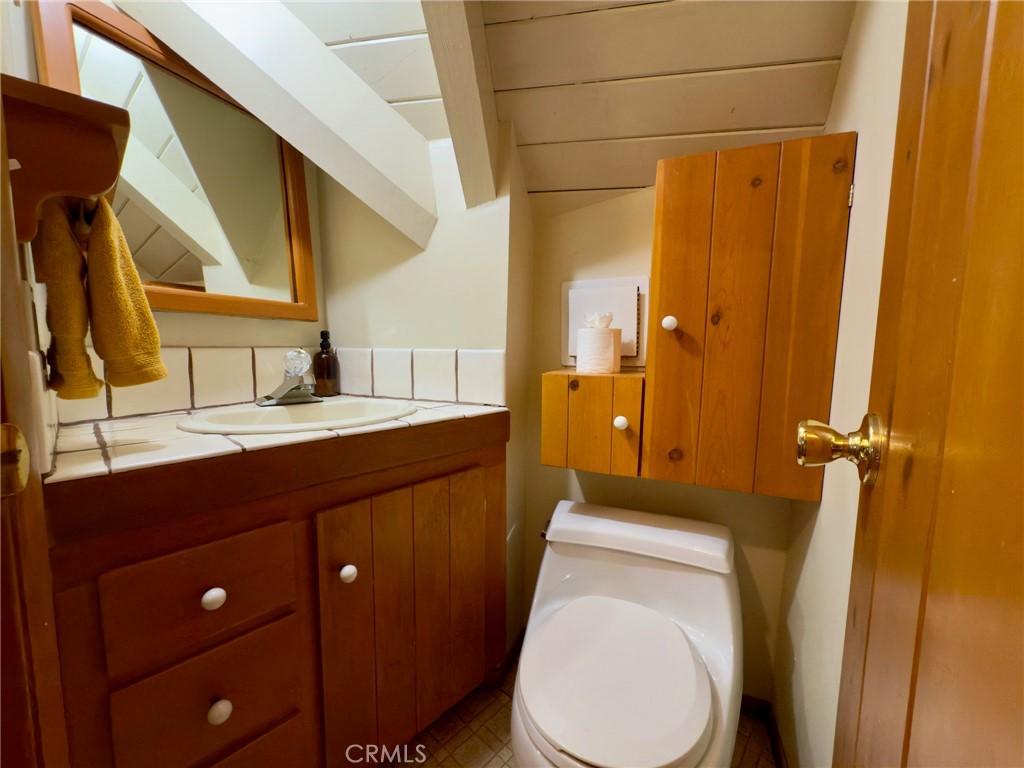 777 Ivy Lane Property Photo 28