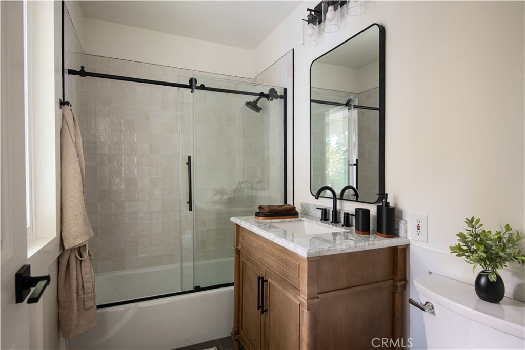 394 Ca-173 Property Photo 22