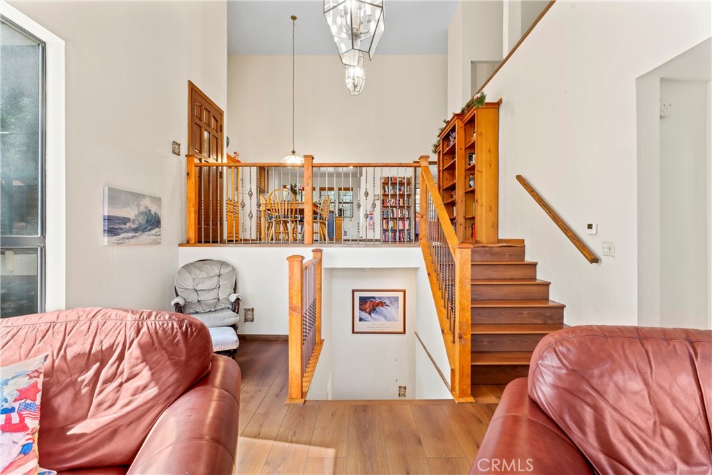 27528 Ashwood Lane Property Photo 11