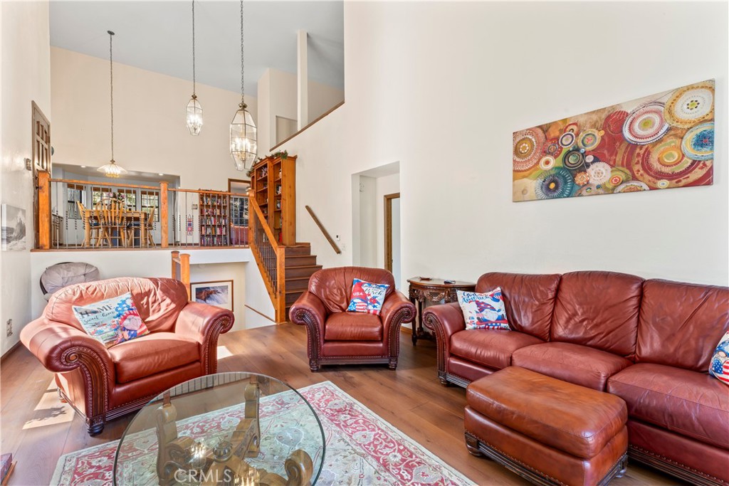 27528 Ashwood Lane Property Photo 12