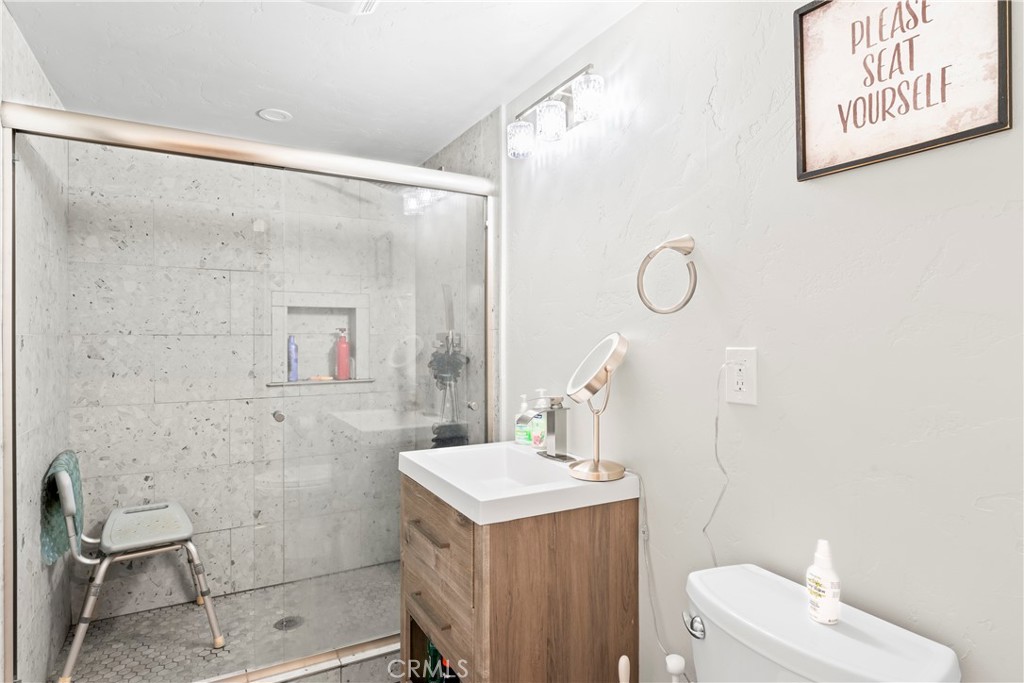 27528 Ashwood Lane Property Photo 26