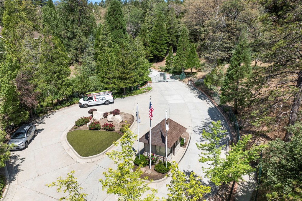 27528 Ashwood Lane Property Photo 44