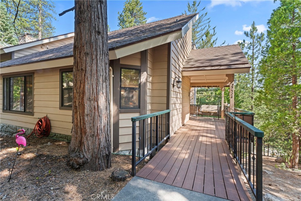 27528 Ashwood Lane Property Photo 49