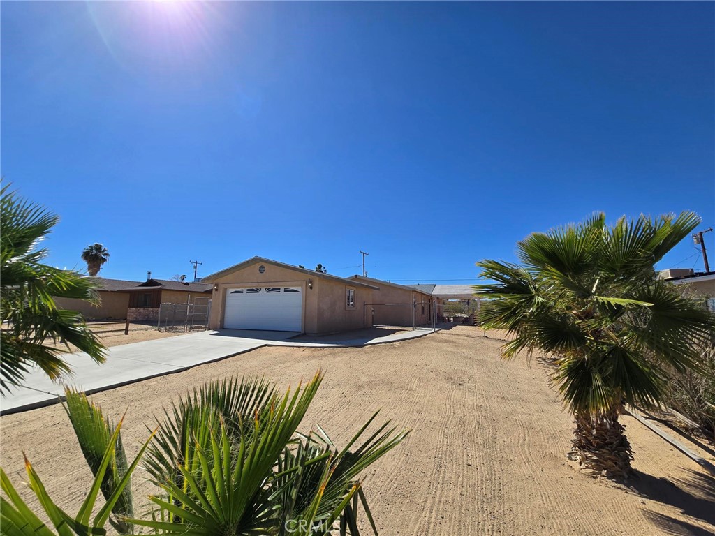 5384 Mariposa Property Photo 1