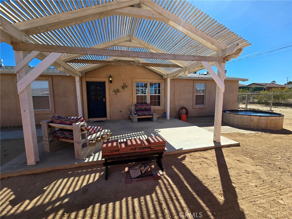 5384 Mariposa Property Photo 4