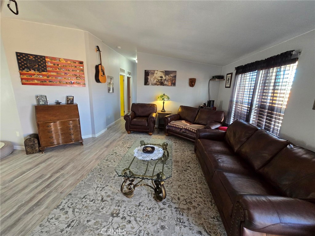 5384 Mariposa Property Photo 6
