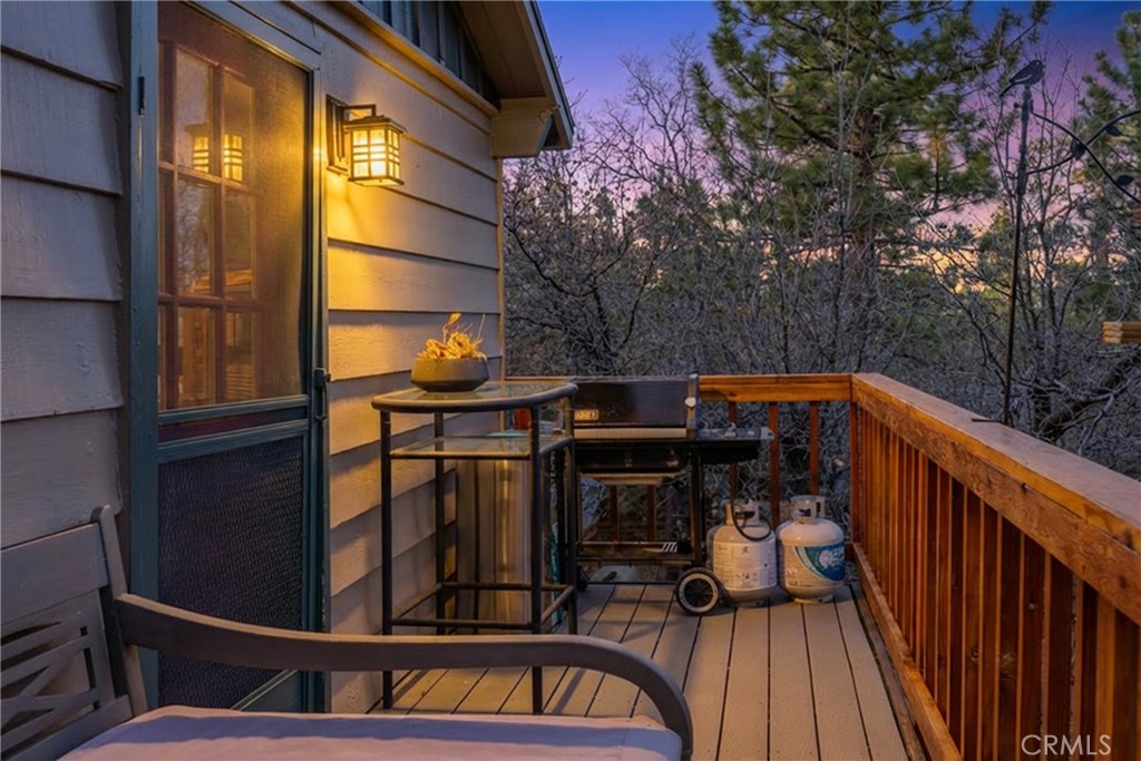 875 Santa Barbara Property Photo 4