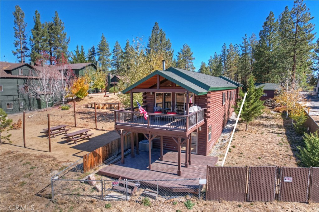228 Lagunita Property Photo 4