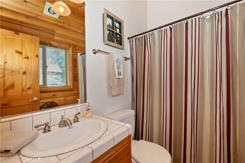 228 Lagunita Property Photo 35