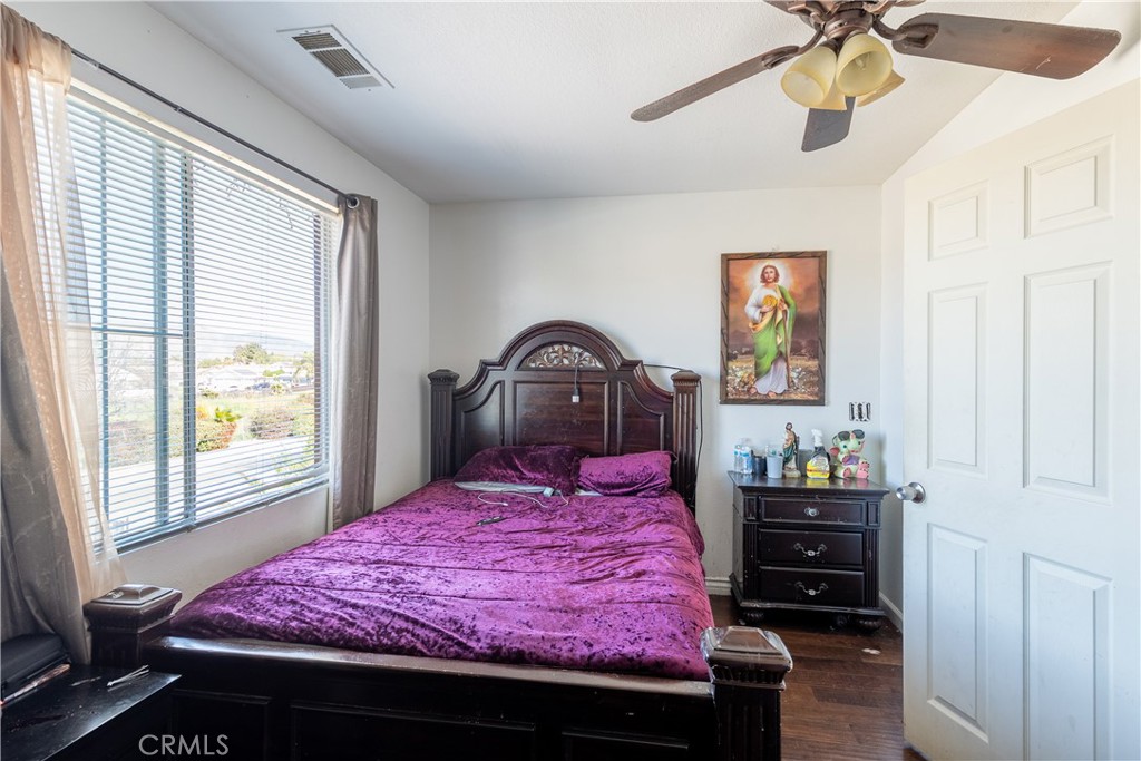 3807 Seattle St Property Photo 20