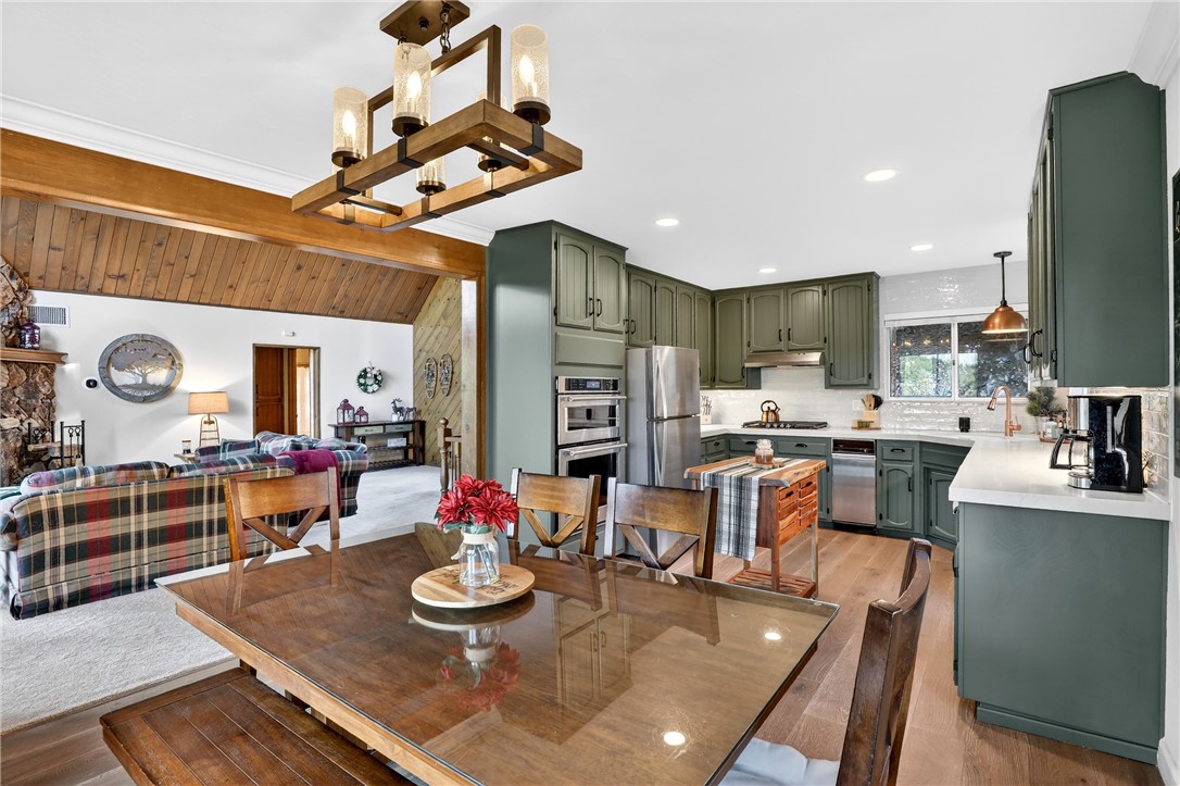 26633 Thunderbird Property Photo 5
