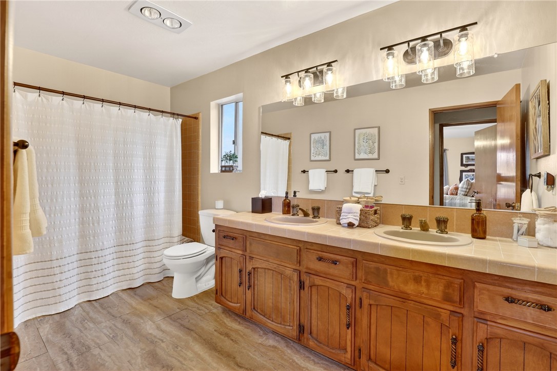 26633 Thunderbird Property Photo 13