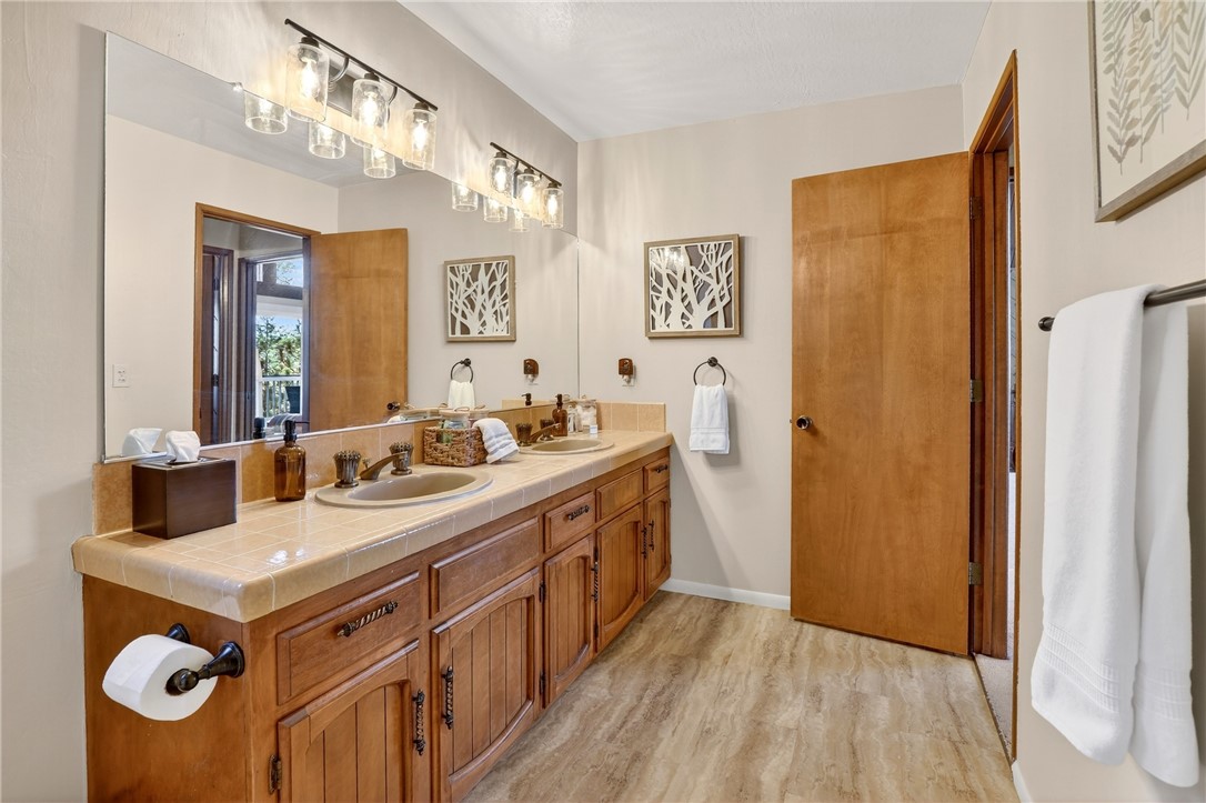 26633 Thunderbird Property Photo 44