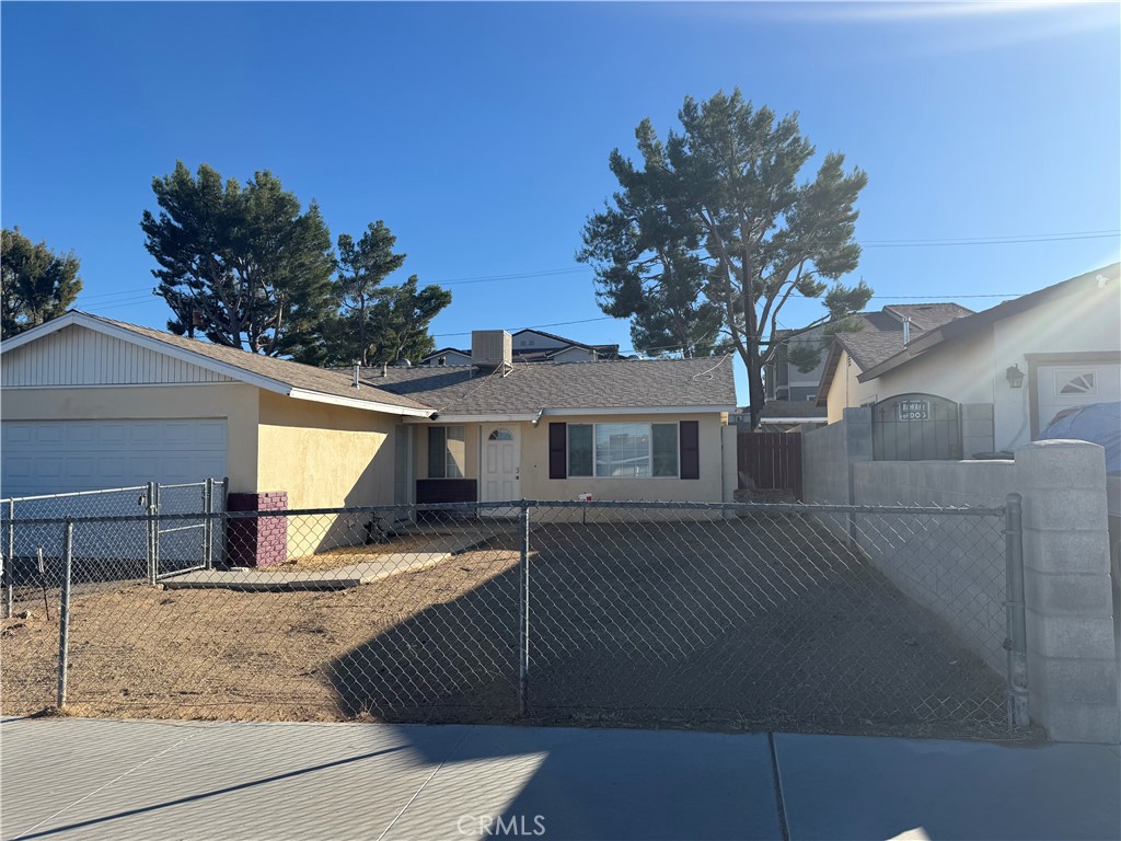 1812 Calico Property Photo 1