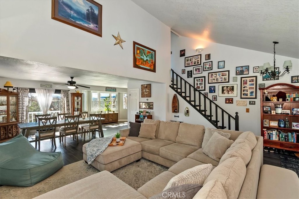 1211 Yosemite Property Photo 9