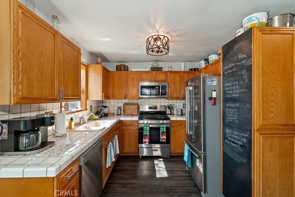 1211 Yosemite Property Photo 12