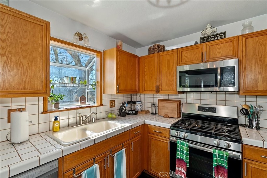 1211 Yosemite Property Photo 13