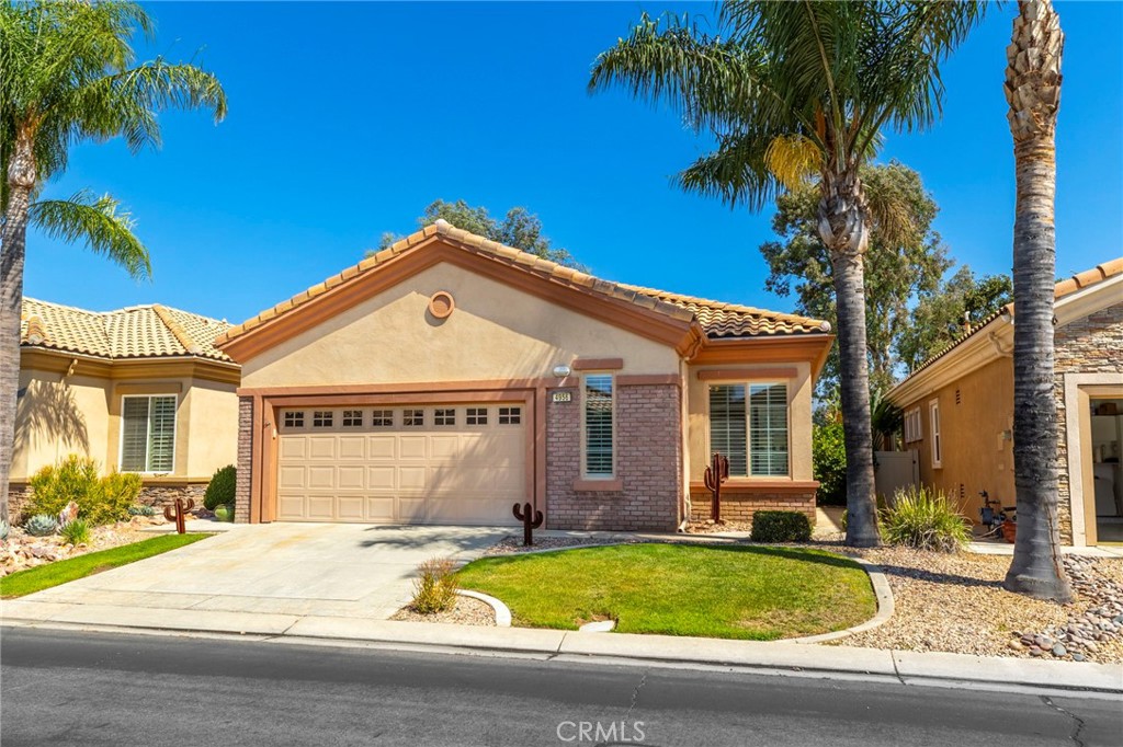 4956 ROLLING HILLS Avenue Property Photo 1