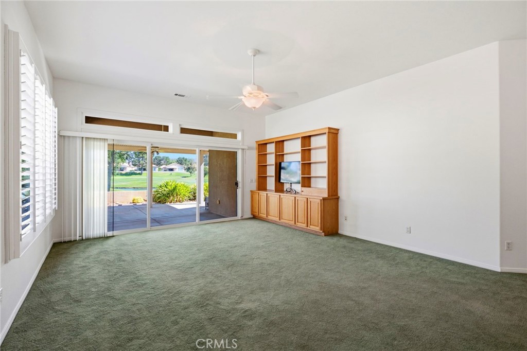 4956 Rolling Hills Avenue Property Photo 3