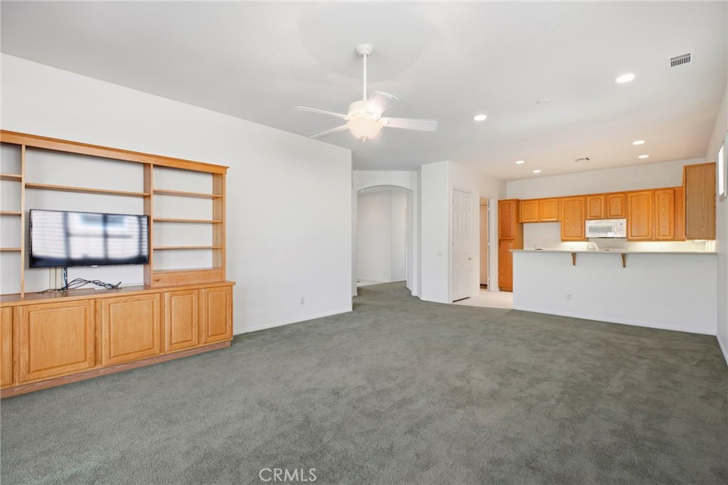 4956 Rolling Hills Avenue Property Photo 4