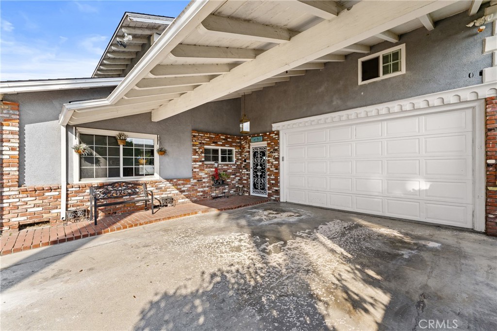 6656 Granger Property Photo 8
