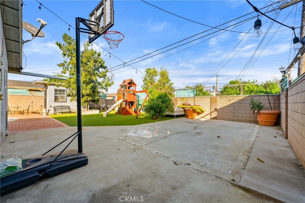 6656 Granger Property Photo 66
