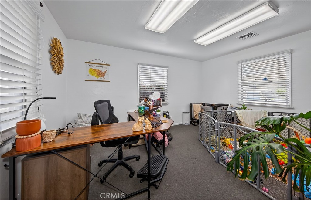 31650 Dunlap Property Photo 21