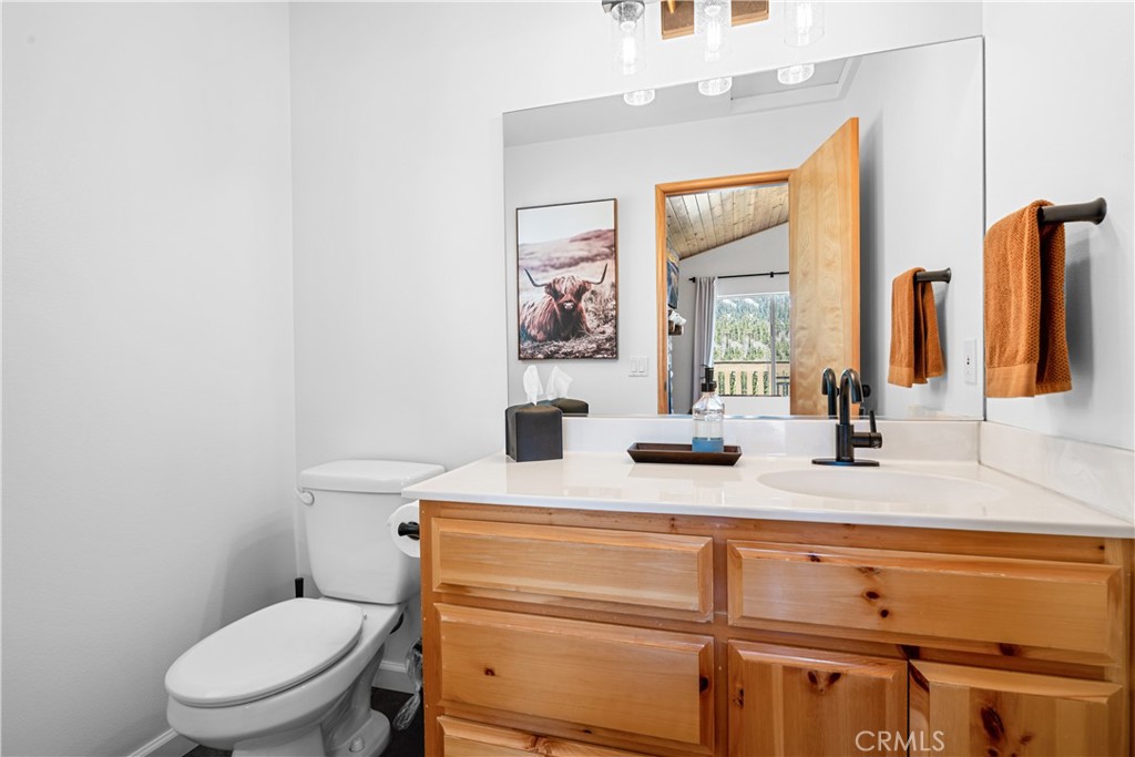 43888 Yosemite Drive Property Photo 17