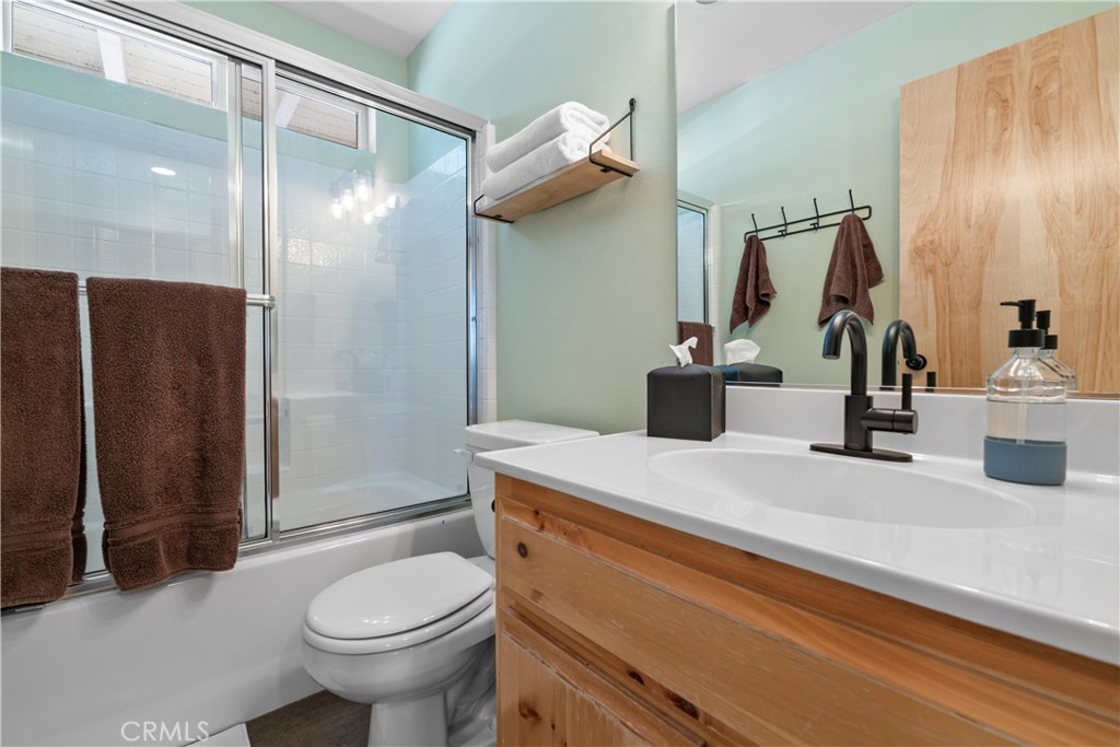 43888 Yosemite Drive Property Photo 18