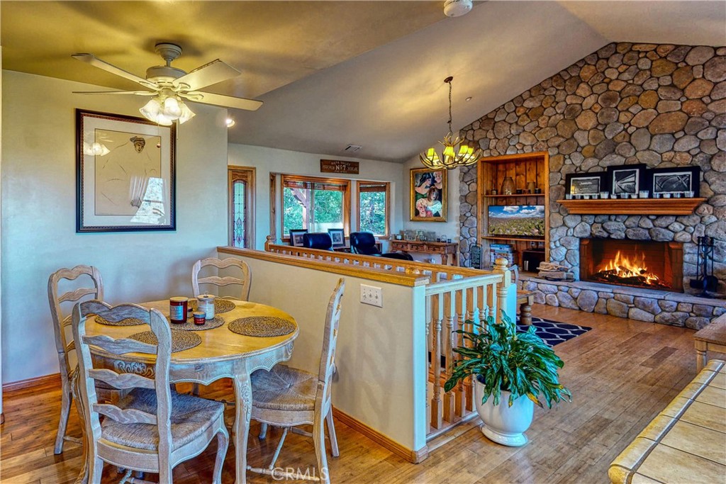 863 Grass Valley Property Photo 5