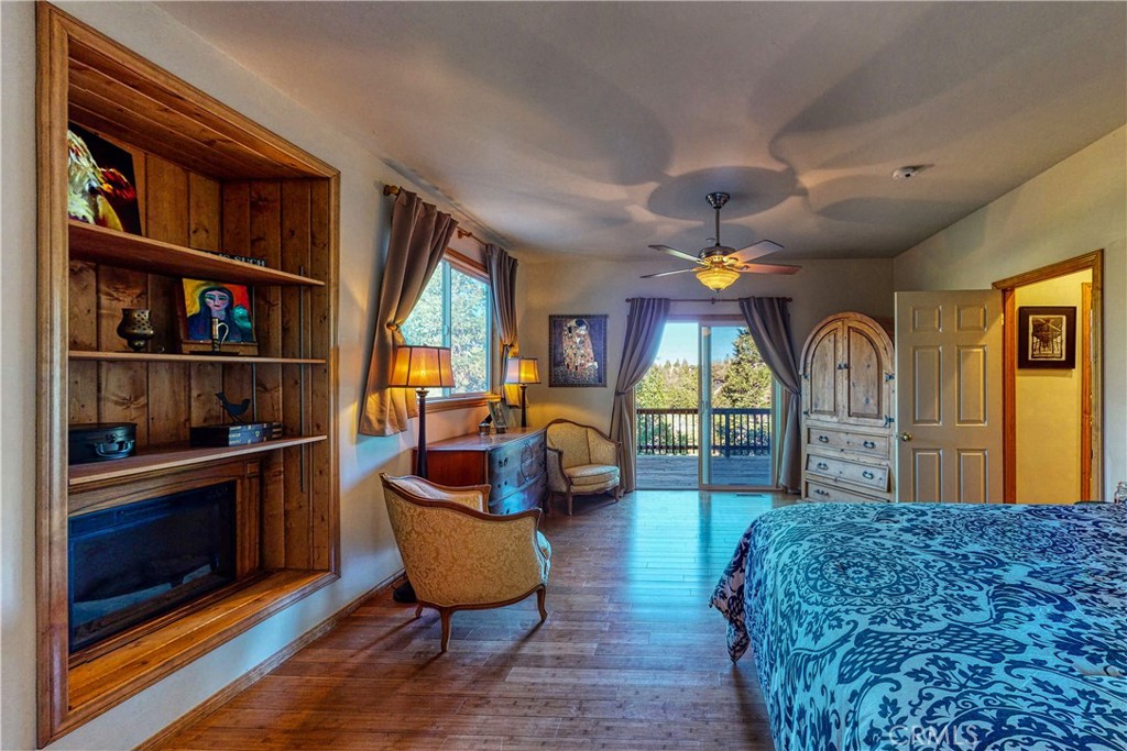 863 Grass Valley Property Photo 9