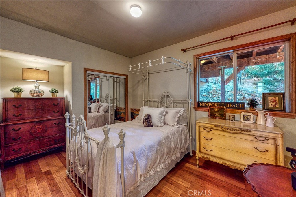 863 Grass Valley Property Photo 15
