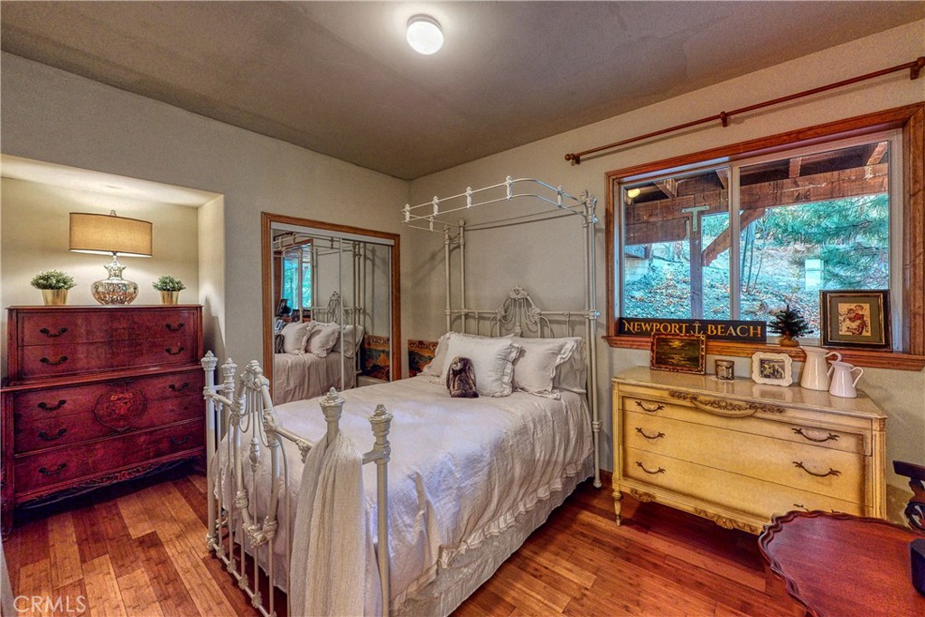 863 Grass Valley Property Photo 15