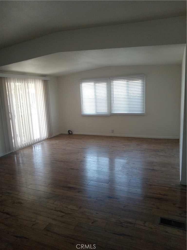 1600 S San Jacinto Avenue 52 Property Photo 11
