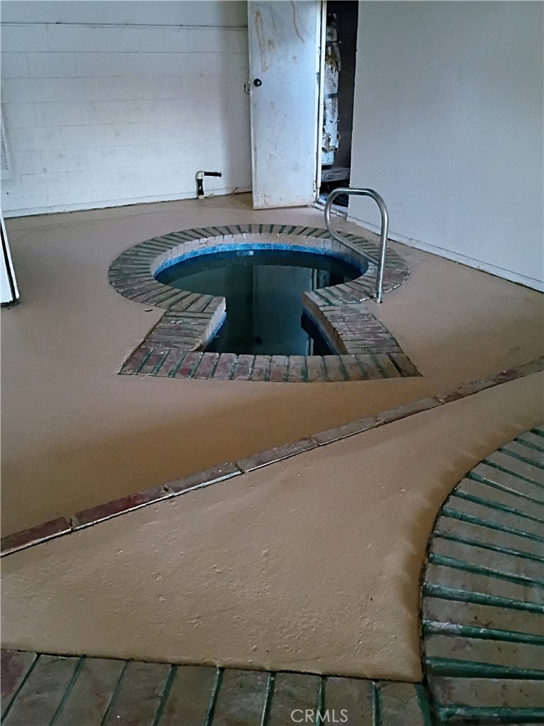 66176 Desert View Avenue Property Photo 29