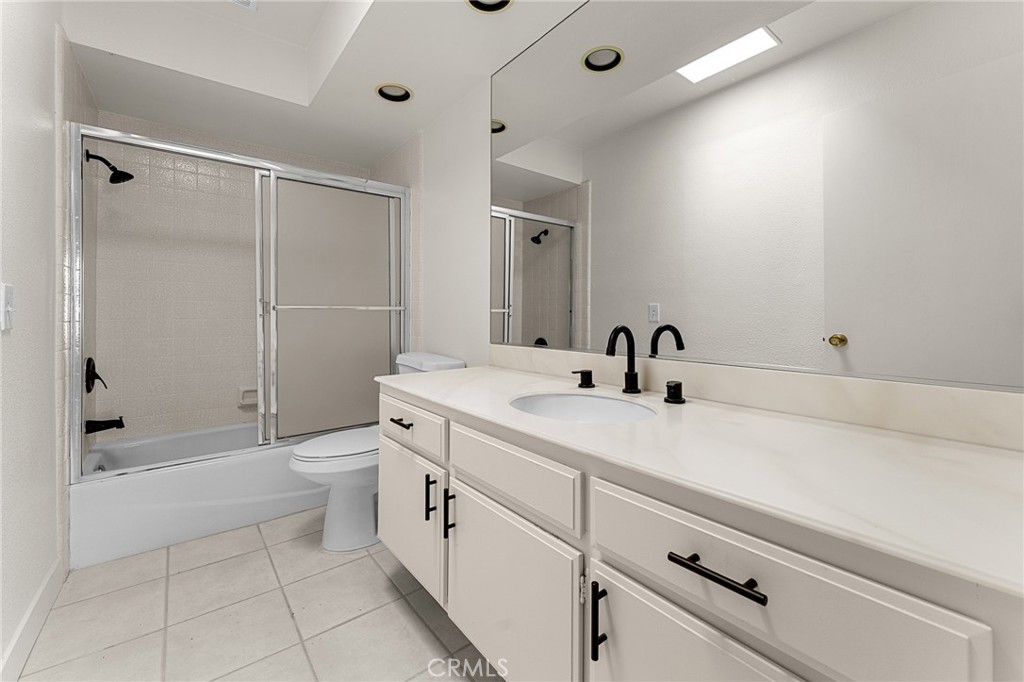 72834 Fleetwood Circle Property Photo 10