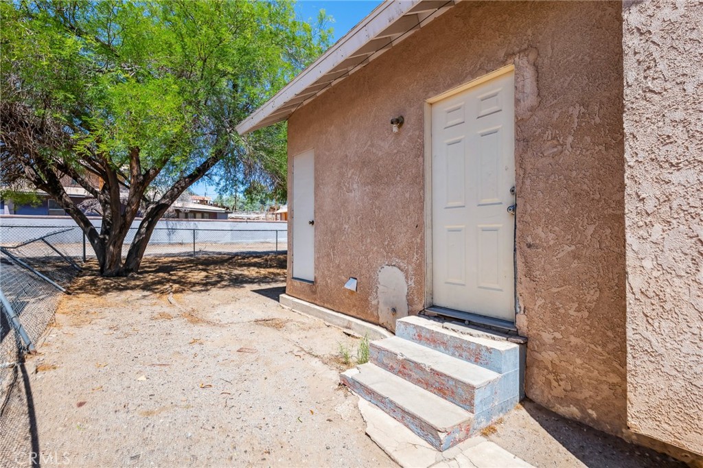 518 A St Property Photo 23