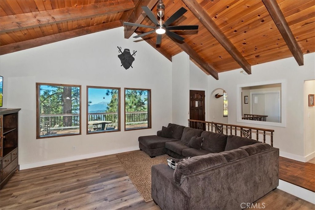 30573 Live Oak Property Photo 16